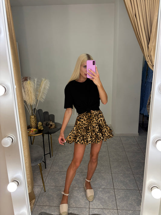 Sijonas su šortukais