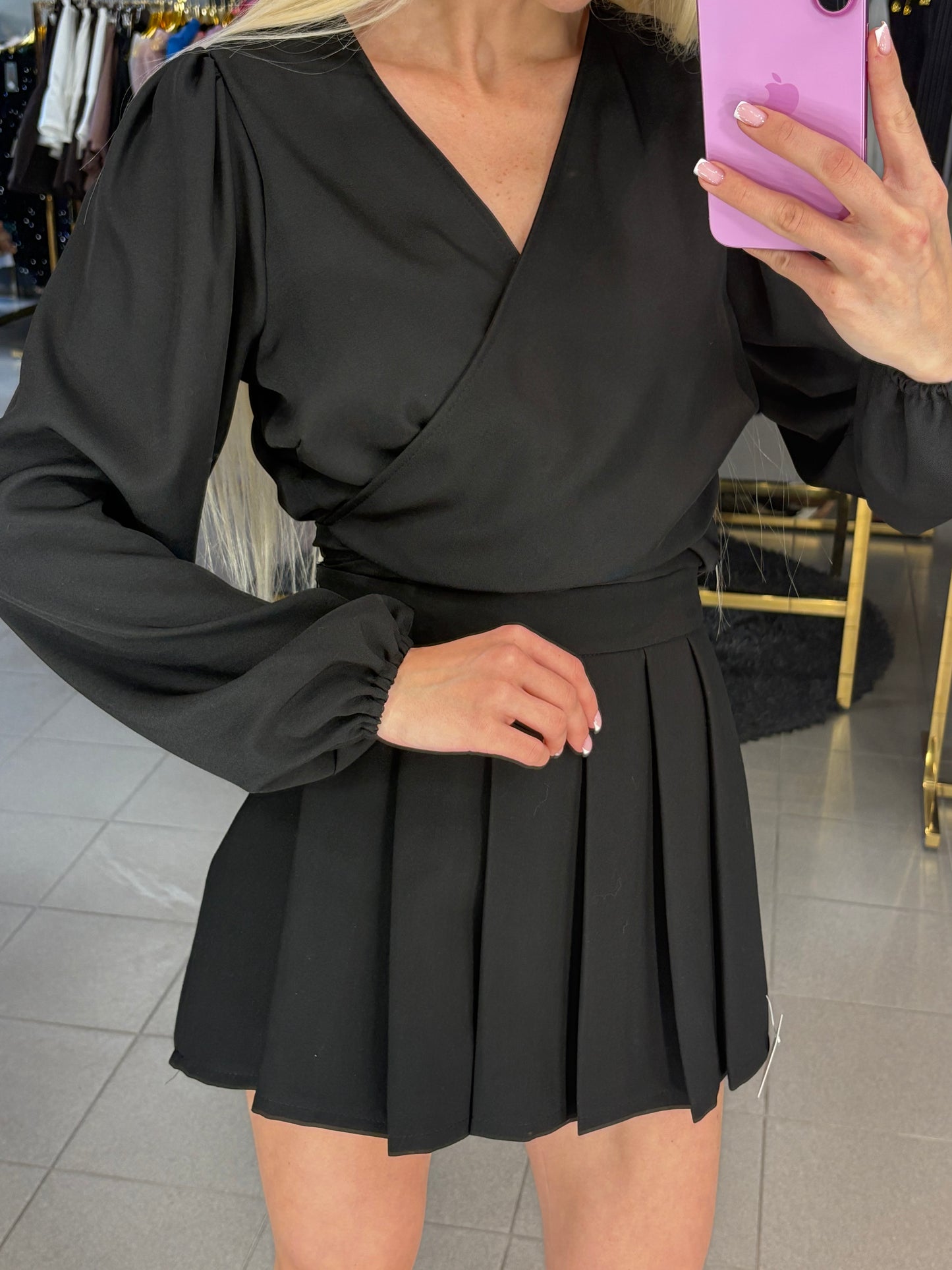 Surišama palaidinė