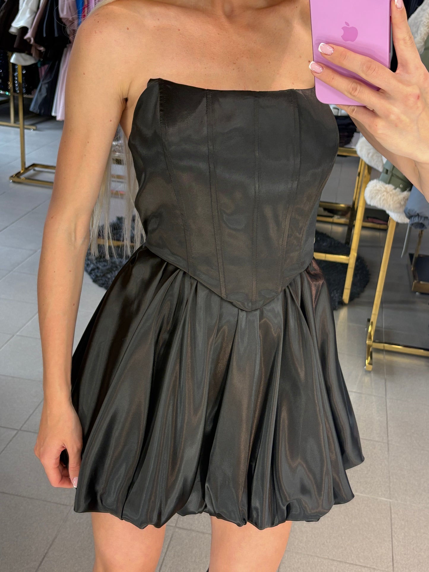 Dviejų dalių kostiumėlis