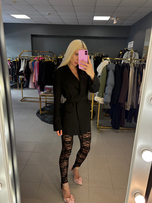 Gipiūrinės tamprės