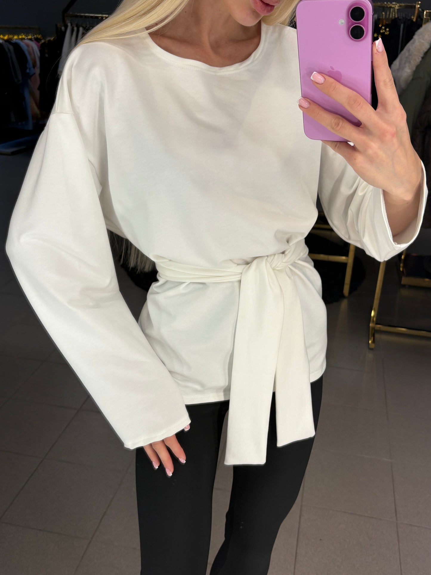 Surišama palaidinė