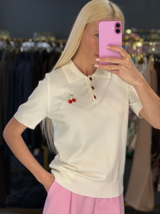 Polo megztinis su vyšniom