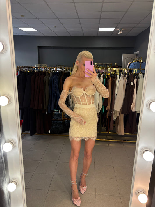 Dviejų dalių kostiumėlis