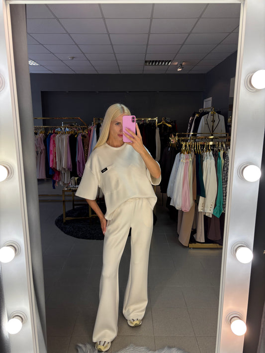 Lumina laisvalaikio kostiumėlis