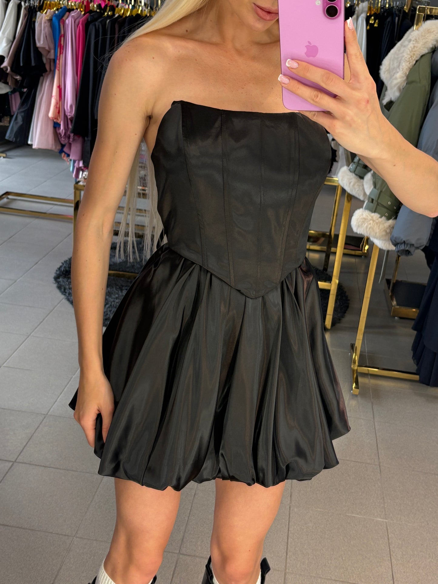 Dviejų dalių kostiumėlis