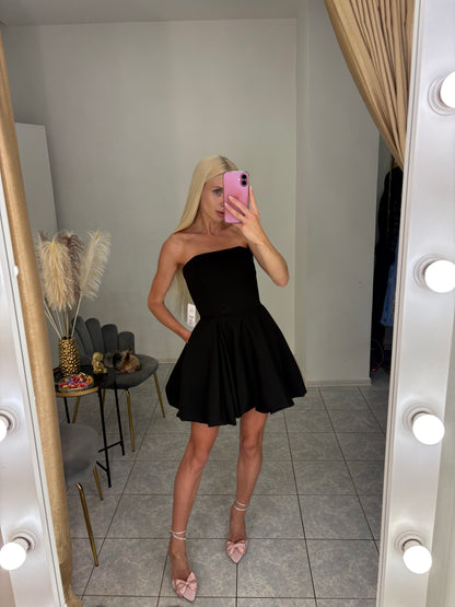 Korsetinė suknelė