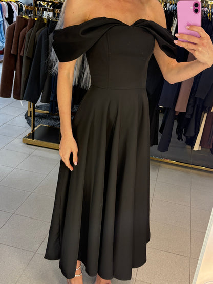 Suknelė (linija pamažinta)