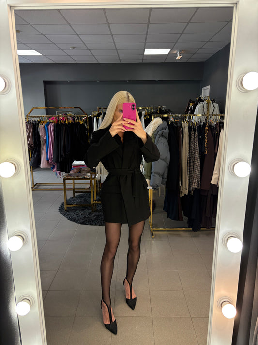 Tamprės per piršta