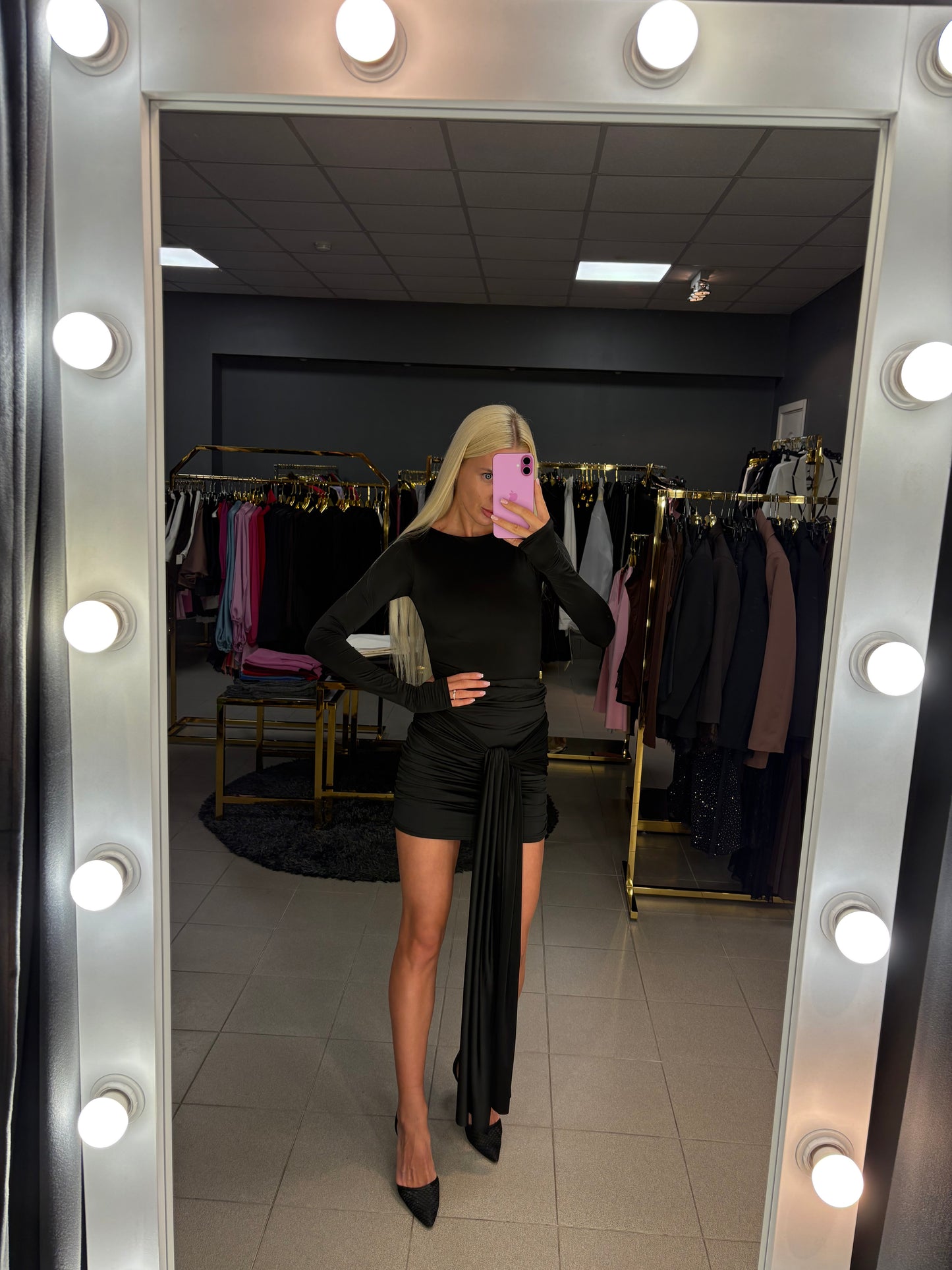 Dviejų dalių kostiumėlis