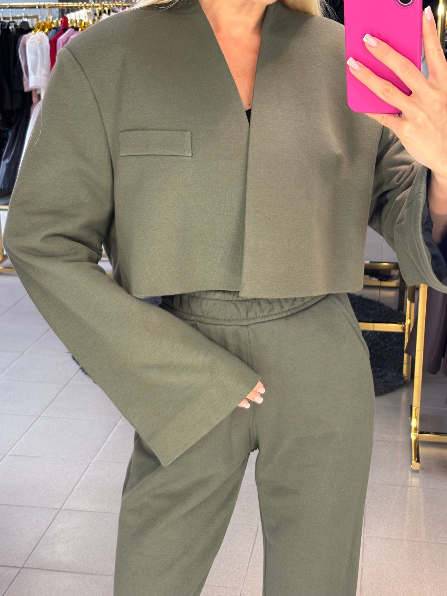 Dviejų dalių kostiumėlis