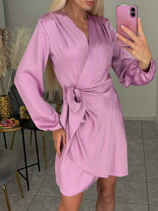 Satino suknelė
