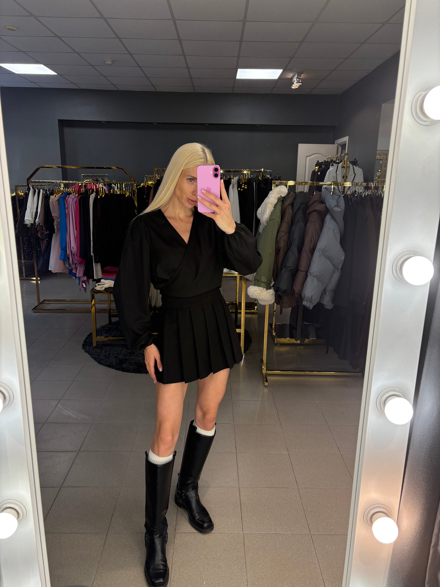 Surišama palaidinė