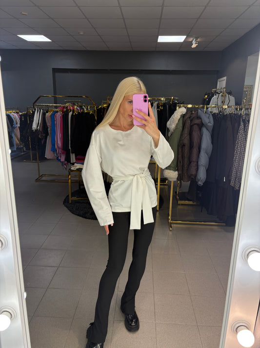 Surišama palaidinė