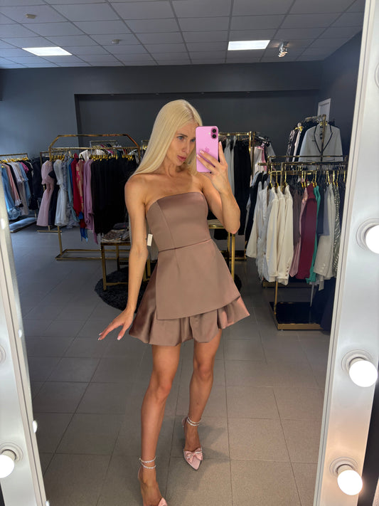 Dviejų dalių kostiumėlis