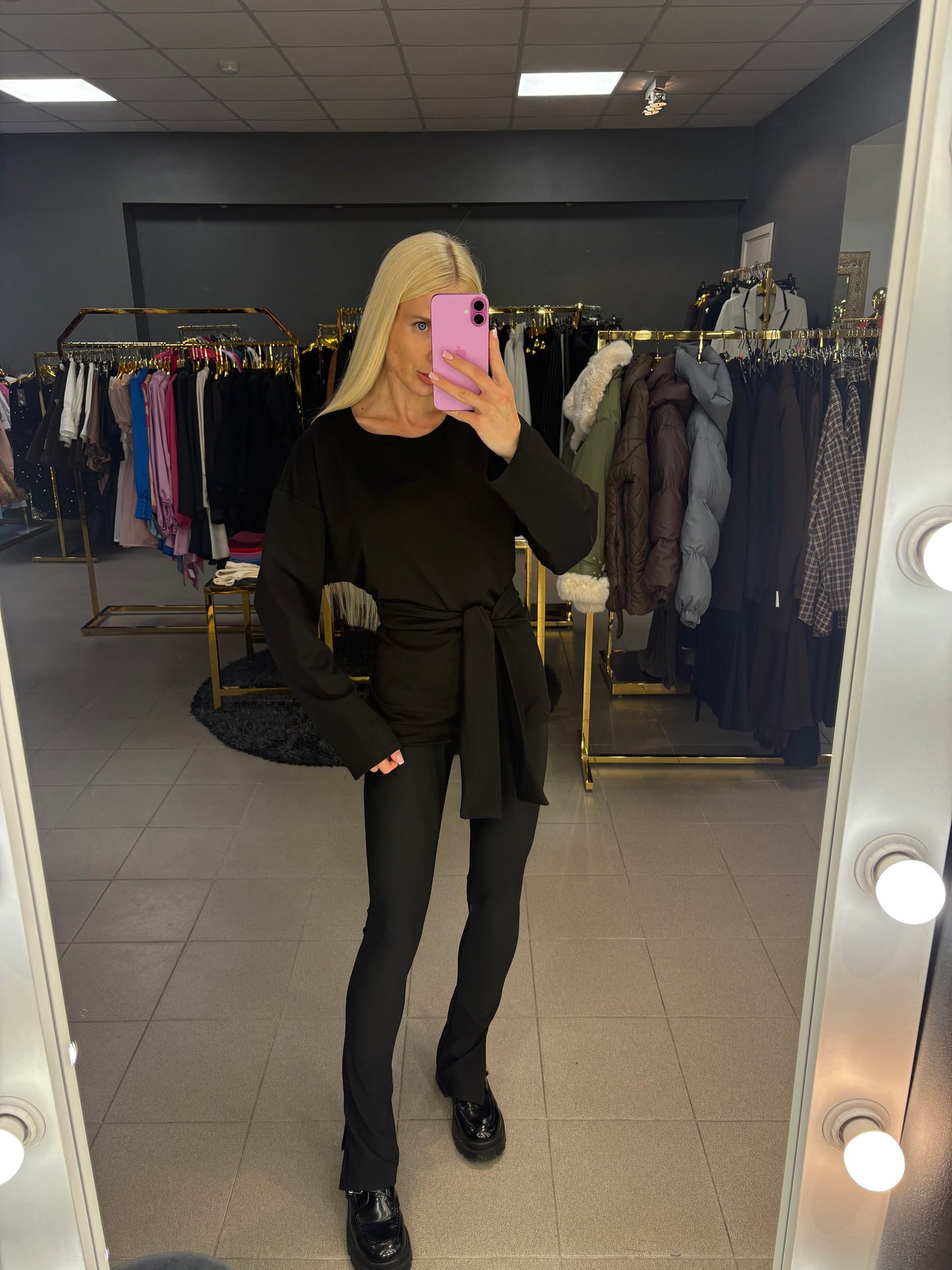 Timpos su skeltuku šonuose