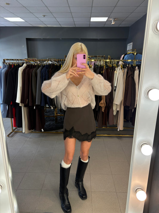 Sijonas su šortukais