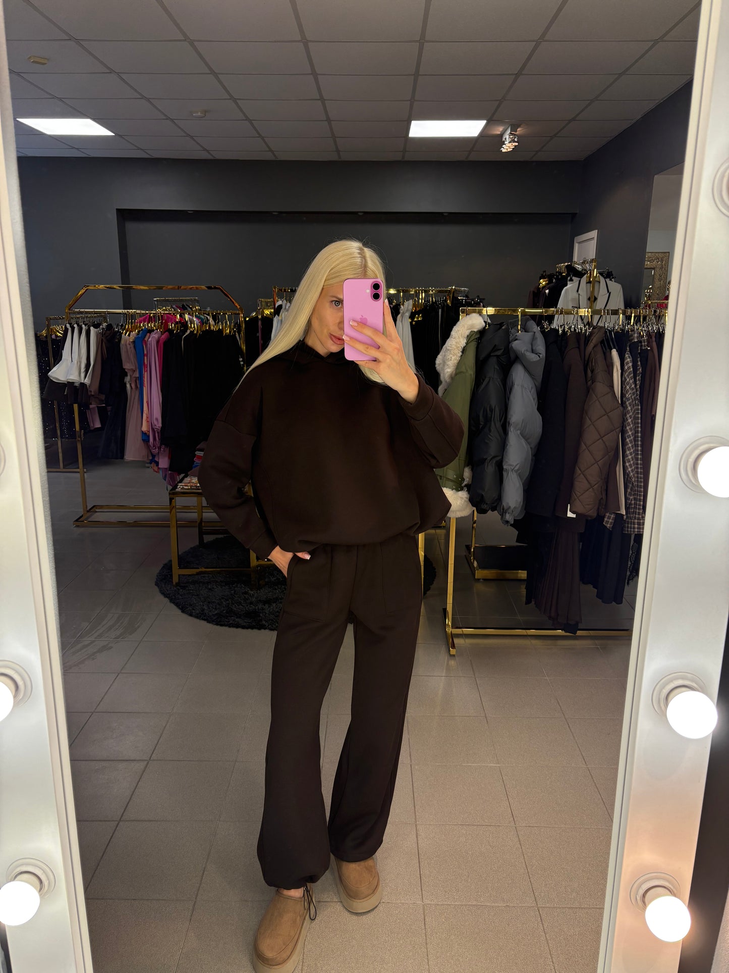 Laisvalaikio kostiumėlis