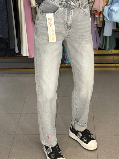 Mom fit džinsai su širdele