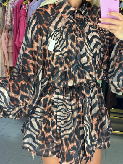Dviejų dalių kostiumėlis