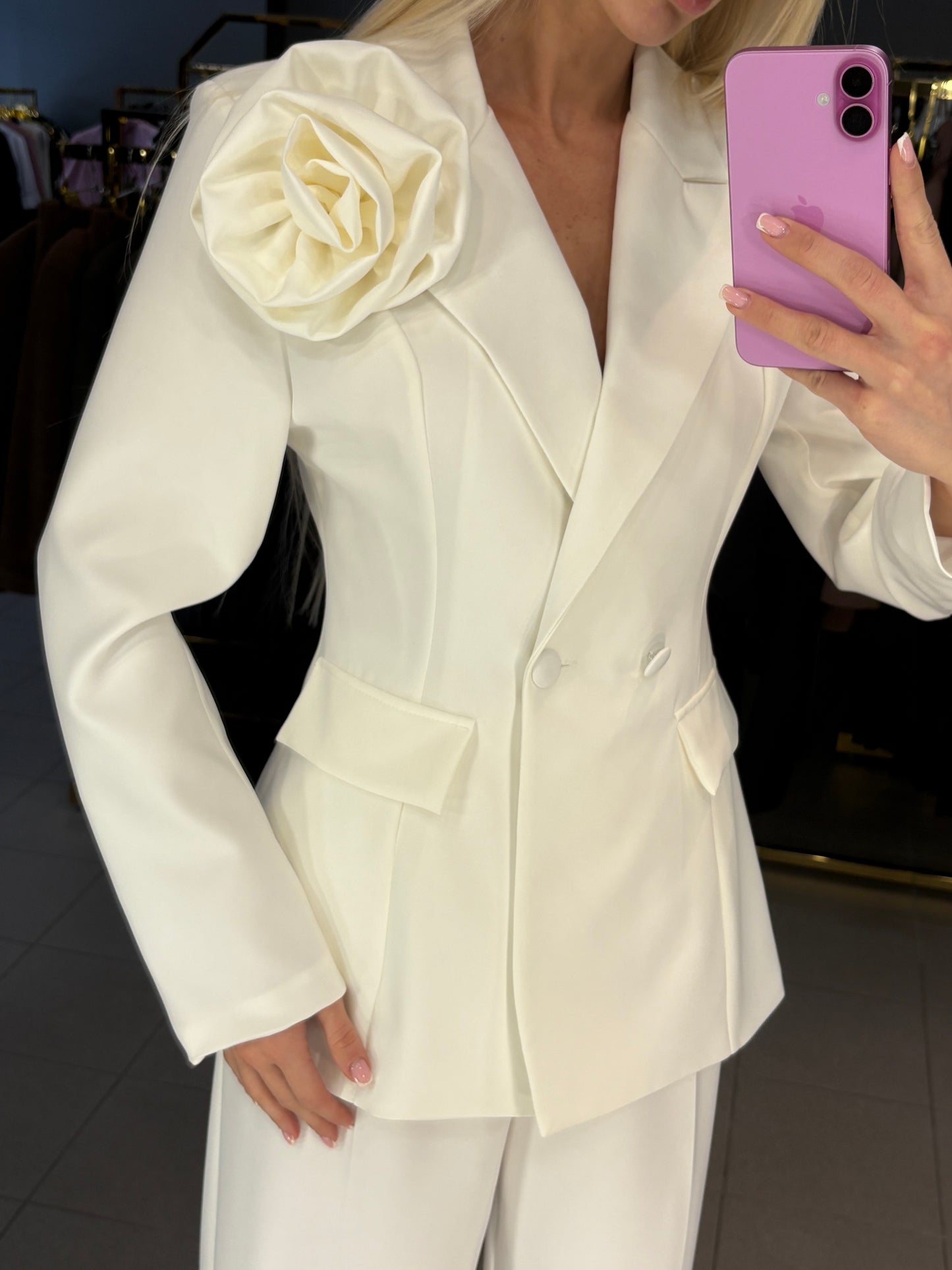 Dviejų dalių kostiumėlis