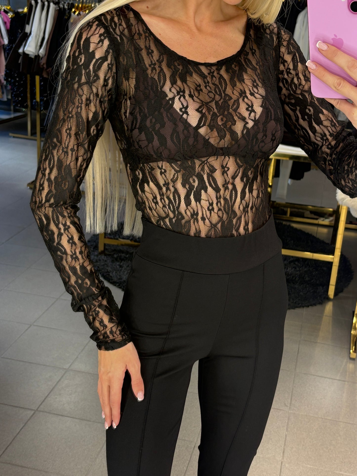 Trijų dalių kostiumėlis