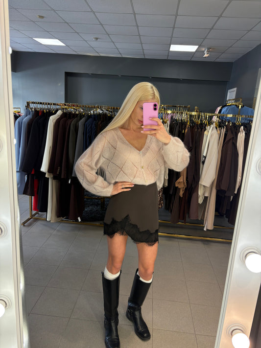 Sijonas su šortukais