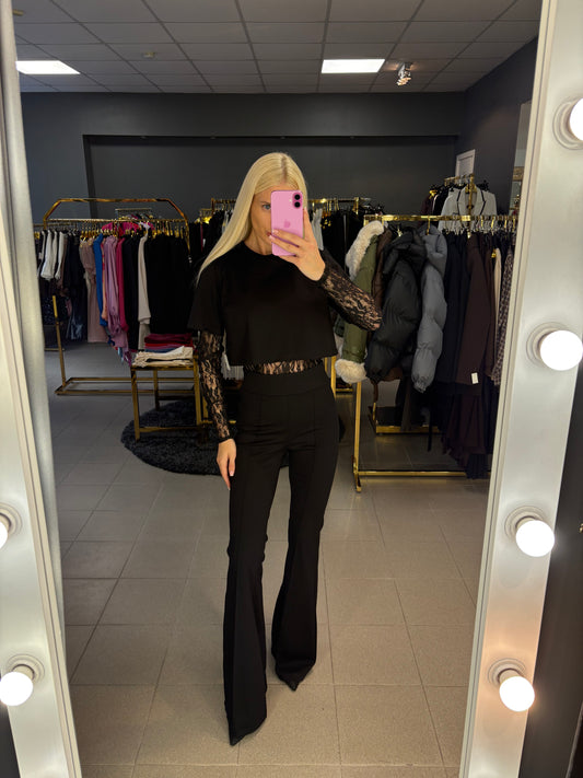 Trijų dalių kostiumėlis