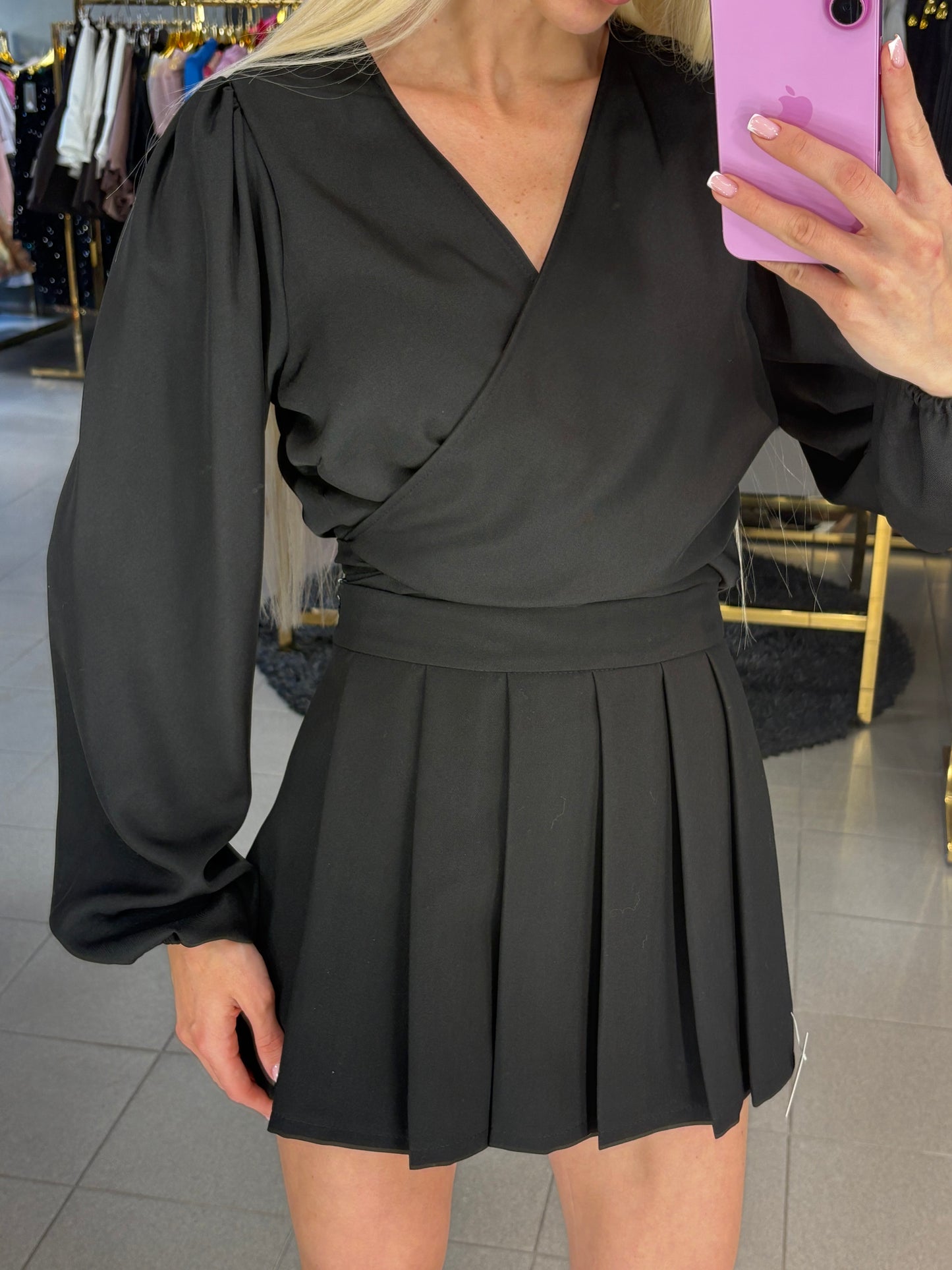 Surišama palaidinė