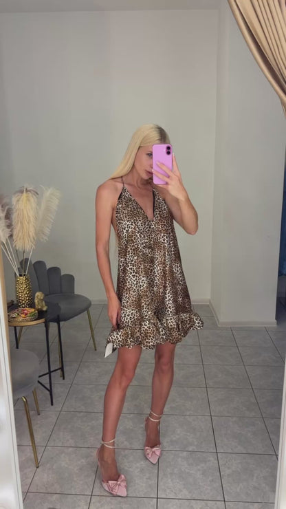 Suknelė atvira nugara